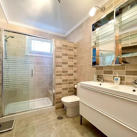 In Roquetas With Garden And Private Pool Villa Roquetas de Mar
